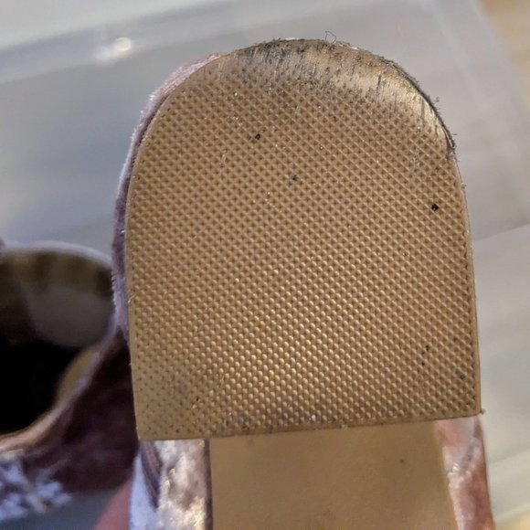 “Qupid” Pink Velvet Chunky Heel Boots - Picture 5 of 6